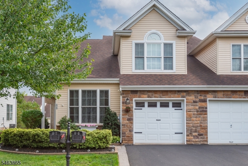 66 Saratoga Court Franklin NJ 08873
