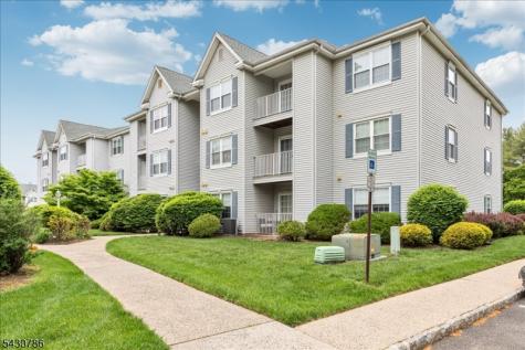 210 Stratford Place Bridgewater NJ 08805