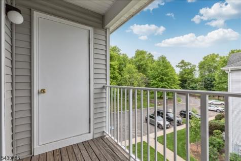 210 Stratford Place Bridgewater NJ 08805