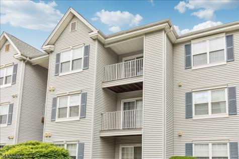 210 Stratford Place Bridgewater NJ 08805