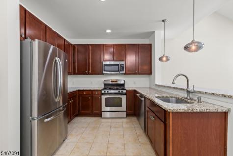 3411 Ramapo Court Riverdale NJ 07457