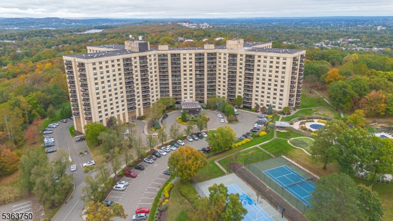 2 Claridge Drive Verona NJ 07044