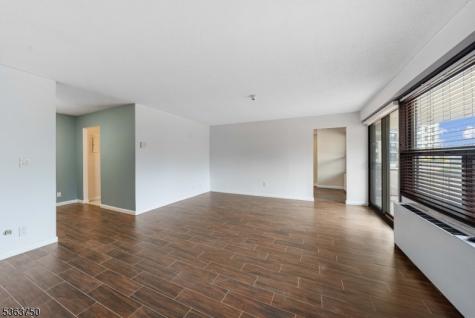 2 Claridge Drive Verona NJ 07044