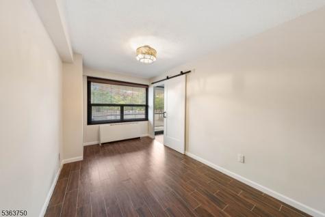 2 Claridge Drive Verona NJ 07044