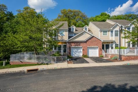 22 Dylan Drive Sparta NJ 07871