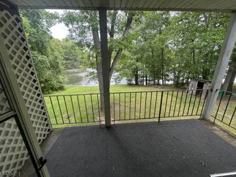 230 Lake Shore North Montague NJ 07827