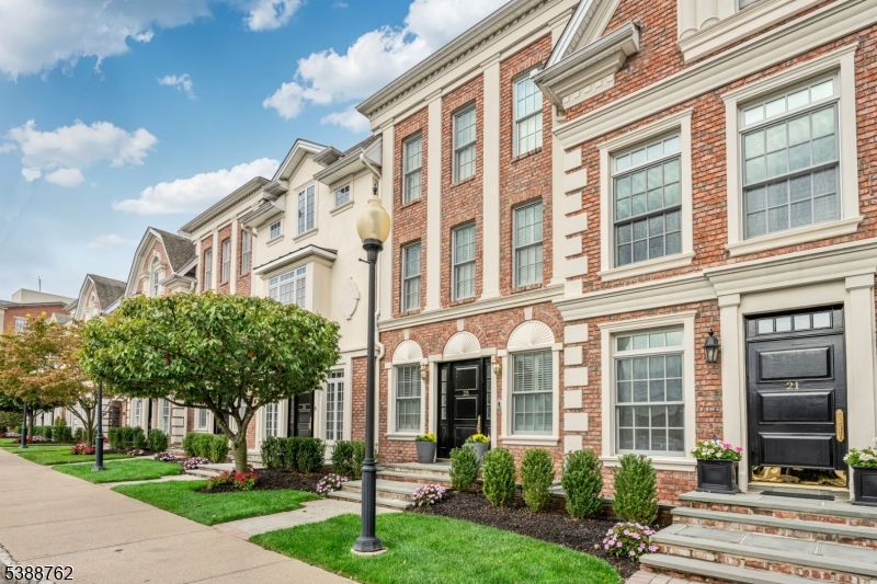 23 Community Place Morristown NJ 07960