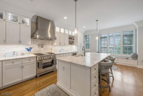 23 Community Place Morristown NJ 07960