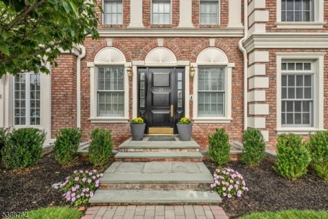 23 Community Place Morristown NJ 07960