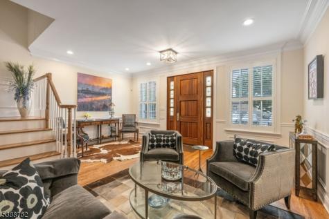 23 Community Place Morristown NJ 07960