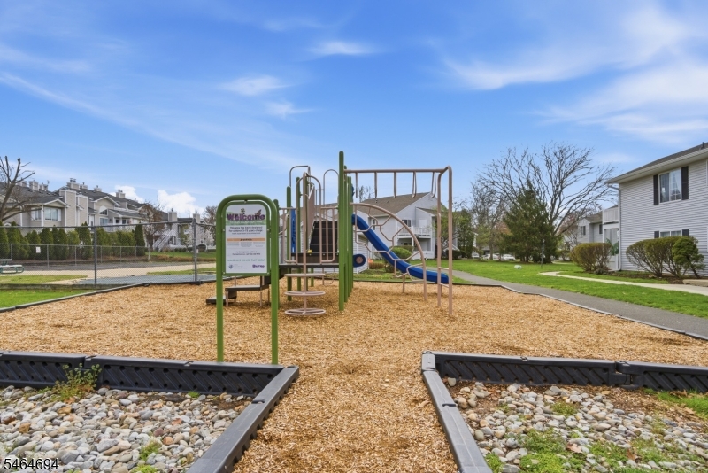 66 Mountain Court Bedminster NJ 07921