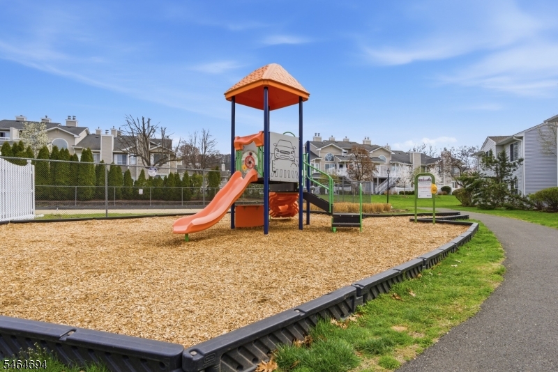 66 Mountain Court Bedminster NJ 07921