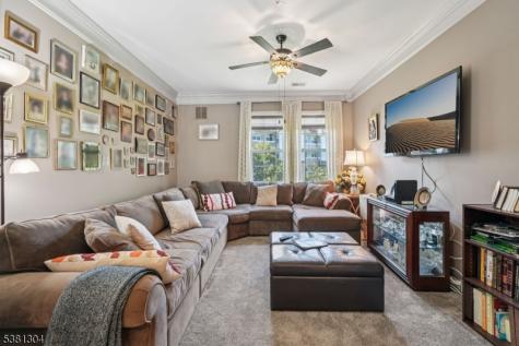 2217 Warrens Way Wanaque NJ 07465