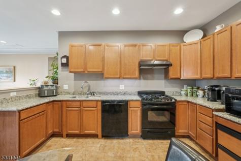 2217 Warrens Way Wanaque NJ 07465