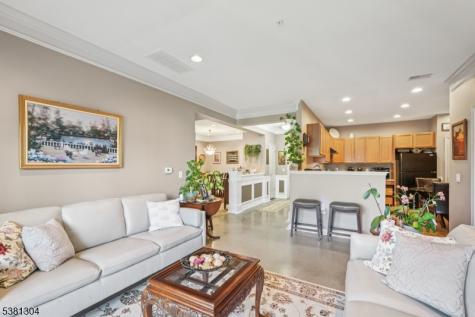 2217 Warrens Way Wanaque NJ 07465