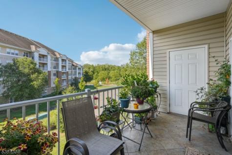 2217 Warrens Way Wanaque NJ 07465