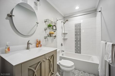 10 Sentinel Court Chatham NJ 07928