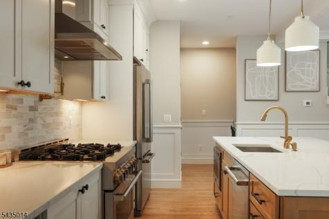 232 South St, Unit 3 New Providence NJ 07974