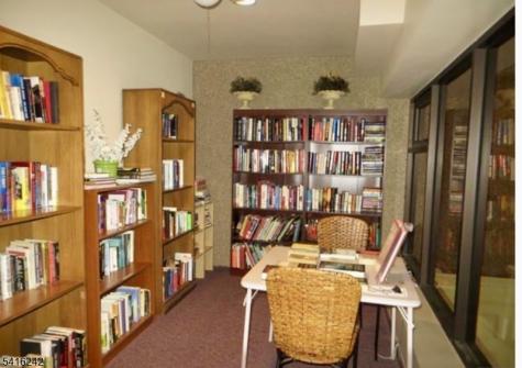 265 Main Ridgefield Park Village NJ 07660