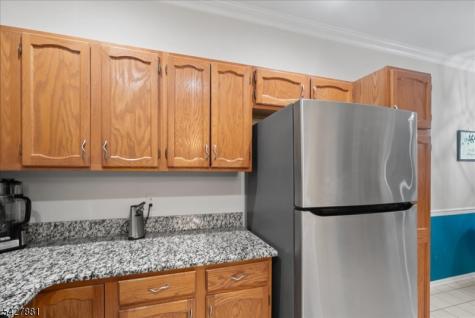 2 Richmond Road West Milford NJ 07480
