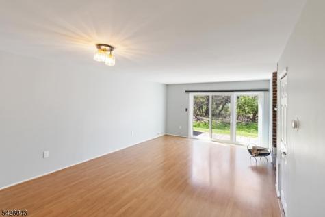 2 Daniel Drive Franklin NJ 08823