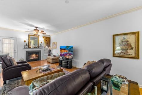 9 Goffle Brook Court Hawthorne NJ 07506