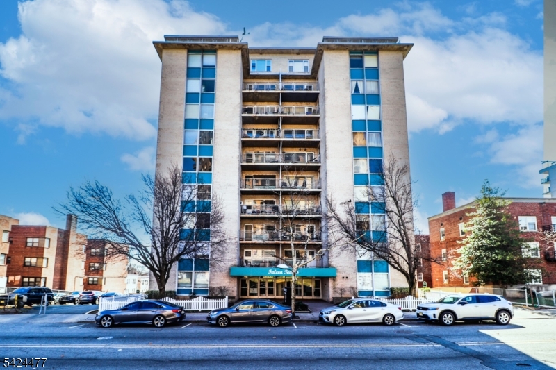 276 Prospect Street East Orange NJ 07017