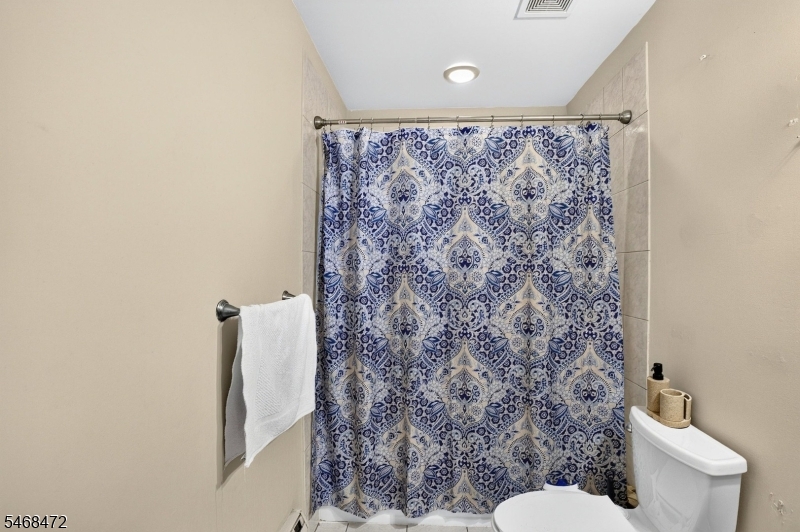 813 Victoria Court Hillsborough NJ 08844