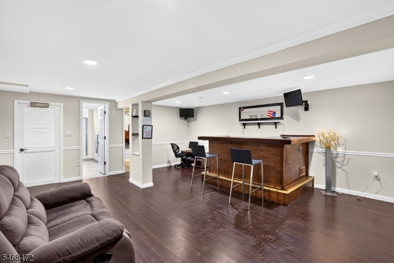 813 Victoria Court Hillsborough NJ 08844