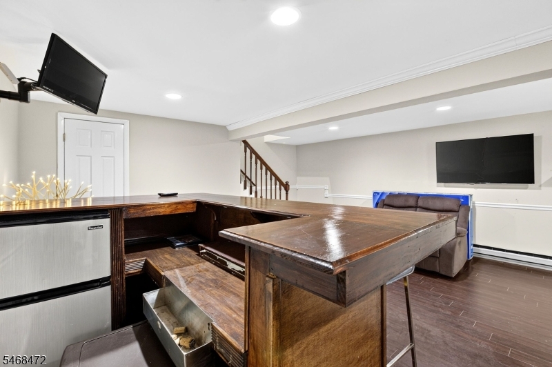 813 Victoria Court Hillsborough NJ 08844