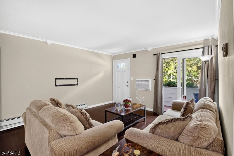 813 Victoria Court Hillsborough NJ 08844