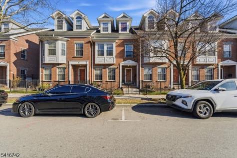 44 Prospect Street East Orange NJ 07017