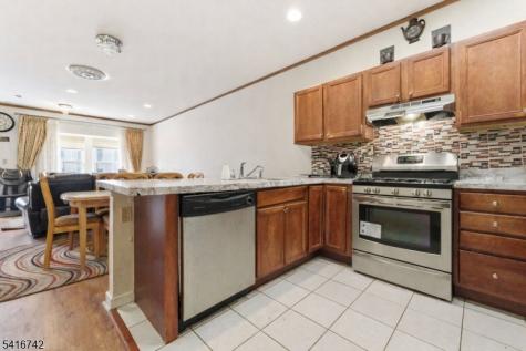 44 Prospect Street East Orange NJ 07017