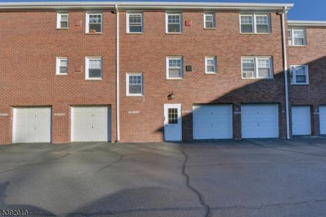 255 Bogert Road River Edge NJ 07661