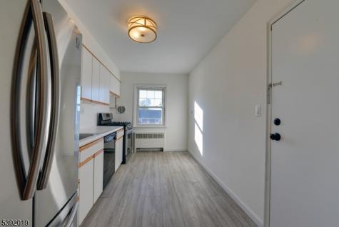 255 Bogert Road River Edge NJ 07661