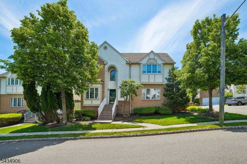 1098 Smith Manor Boulevard West Orange NJ 07052