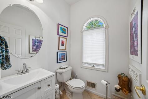 1098 Smith Manor Boulevard West Orange NJ 07052