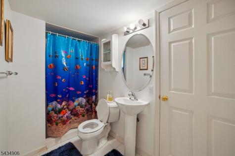 1098 Smith Manor Boulevard West Orange NJ 07052