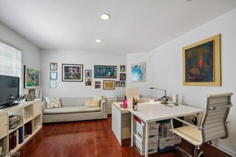 1098 Smith Manor Boulevard West Orange NJ 07052