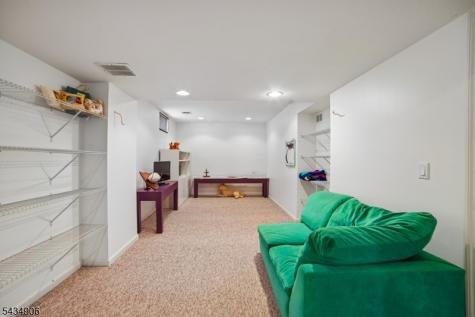 1098 Smith Manor Boulevard West Orange NJ 07052
