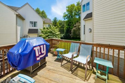1098 Smith Manor Boulevard West Orange NJ 07052