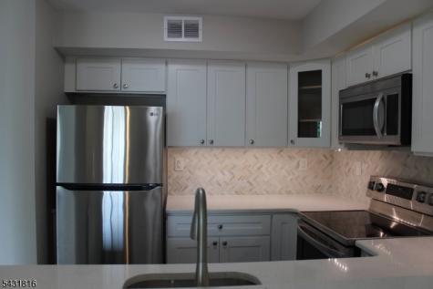37 Ray Court Ondo Bedminster NJ 07921