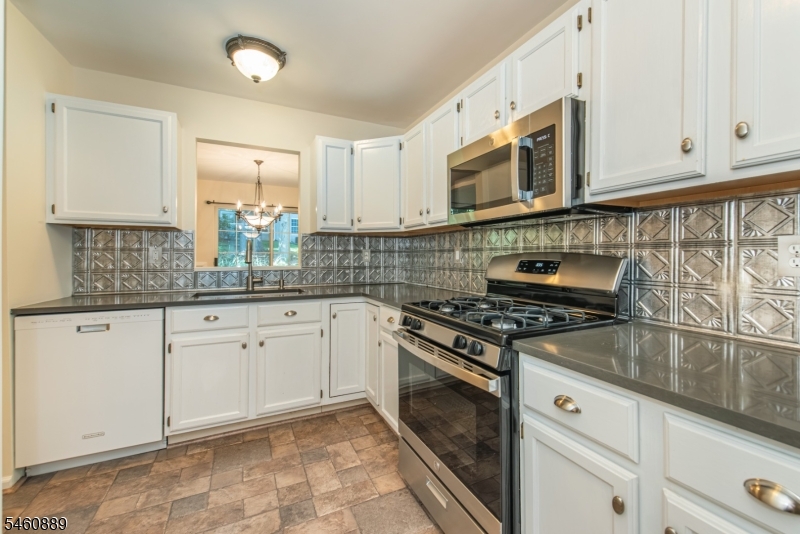 122 Woodmont Drive Randolph NJ 07869
