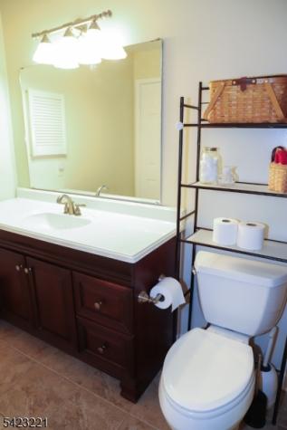 332 Greenbriar-unit 8 Union NJ 07083