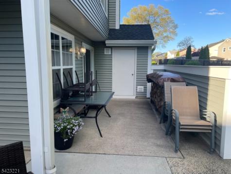 332 Greenbriar-unit 8 Union NJ 07083