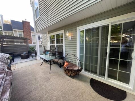 332 Greenbriar-unit 8 Union NJ 07083