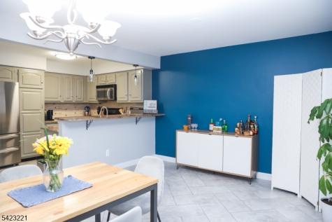 332 Greenbriar-unit 8 Union NJ 07083