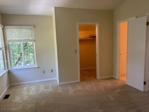 9 Evans Court Bedminster NJ 07921