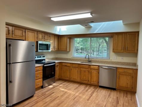9 Evans Court Bedminster NJ 07921