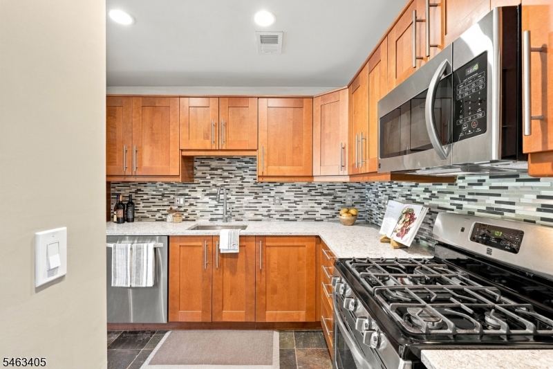 22 Greenbrook Drive Bloomfield NJ 07003